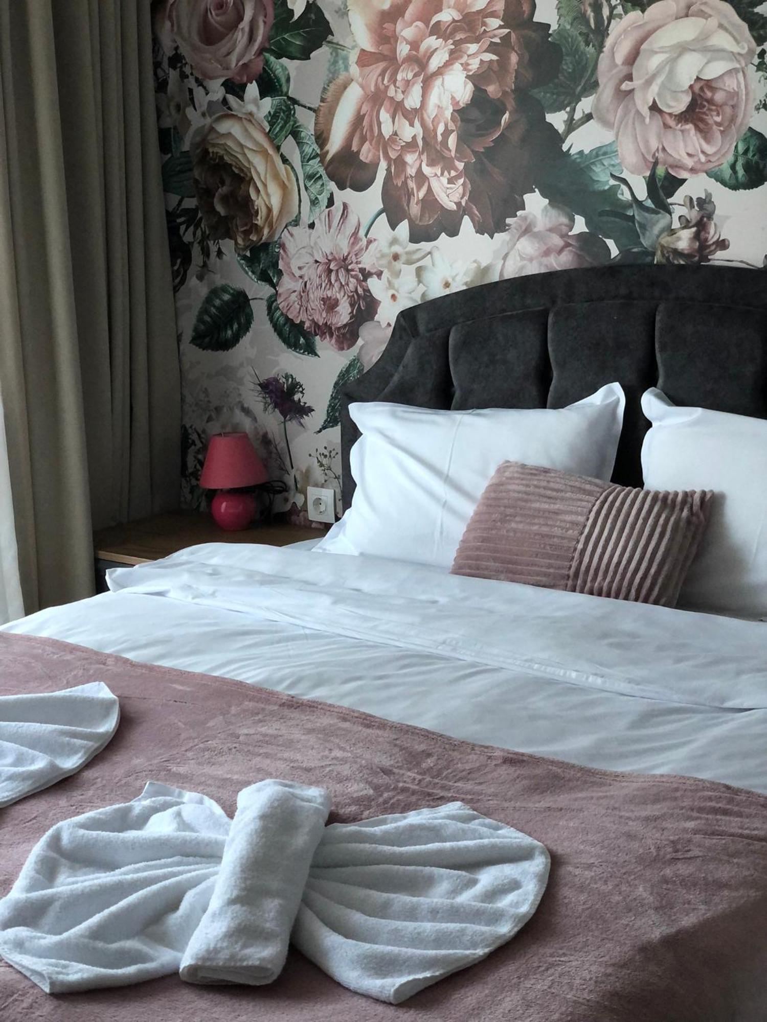 Luxury Aparthotel Studenets パンポロボ エクステリア 写真